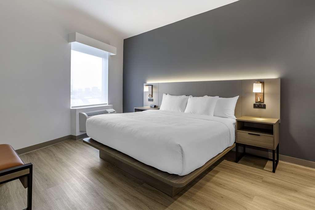 Comfort Inn & Suites Newark Liberty International Airport Kamer foto