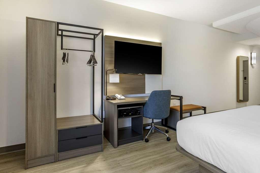 Comfort Inn & Suites Newark Liberty International Airport Kamer foto