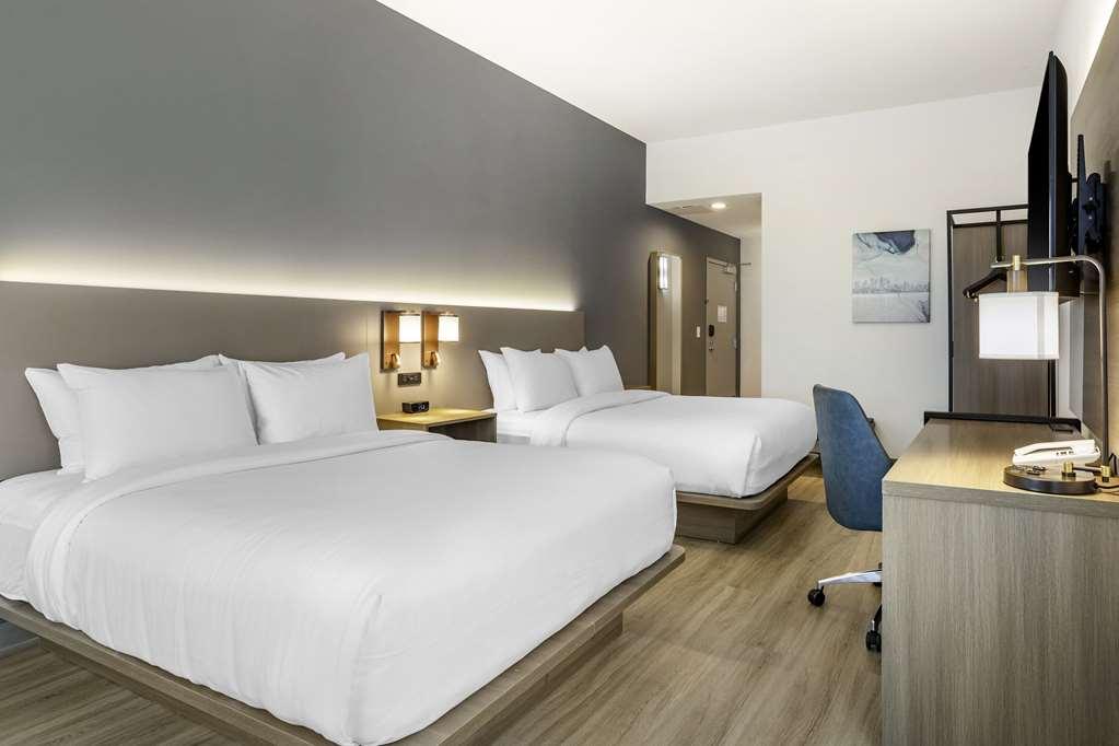 Comfort Inn & Suites Newark Liberty International Airport Kamer foto