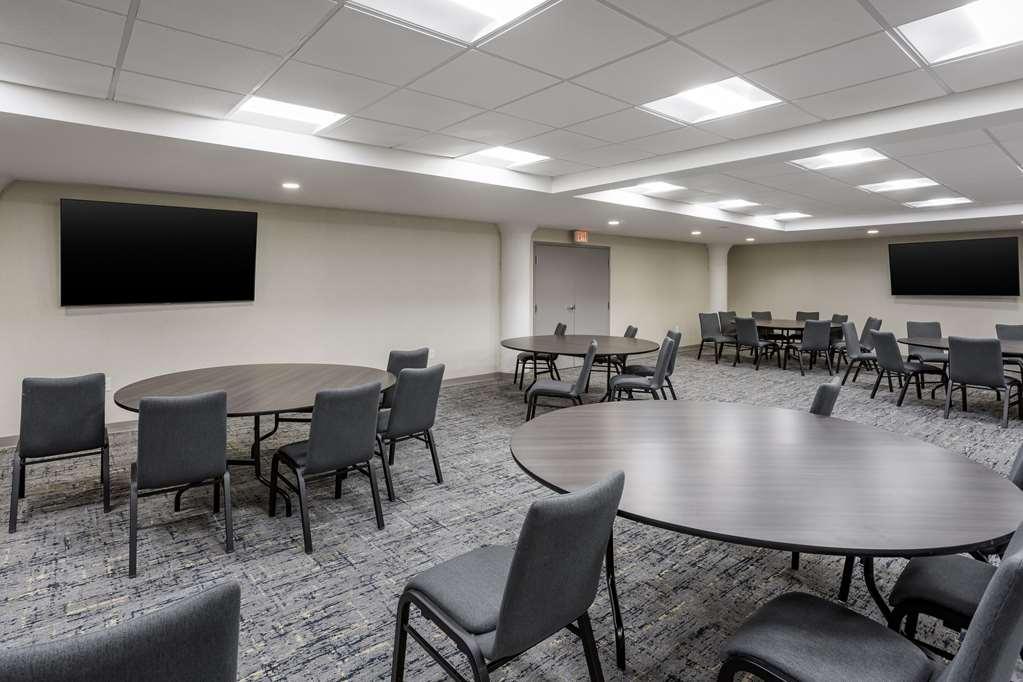 Comfort Inn & Suites Newark Liberty International Airport Faciliteiten foto