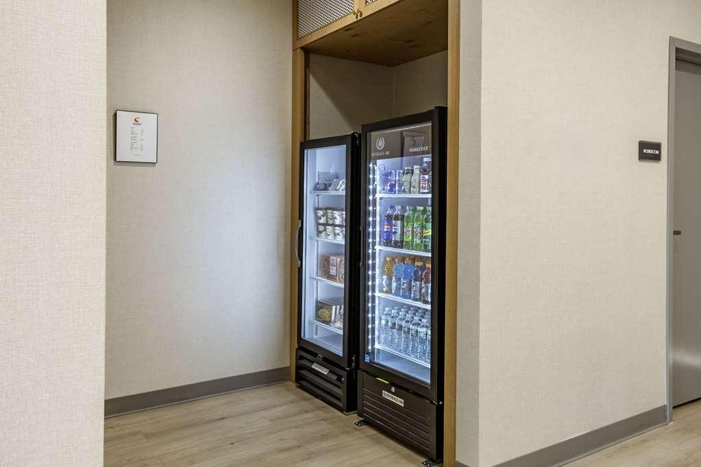 Comfort Inn & Suites Newark Liberty International Airport Faciliteiten foto