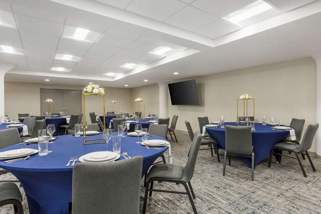 Comfort Inn & Suites Newark Liberty International Airport Faciliteiten foto